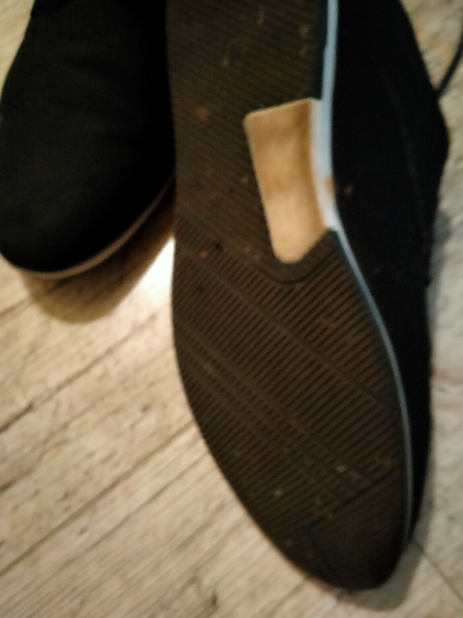 Sprzedam buty wizytowe