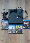 Konsola PS4 1 Tb + pad + 4 gry