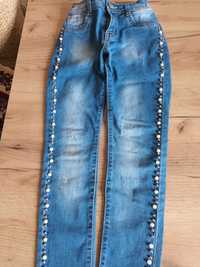 Spodnie jeans 128-134
