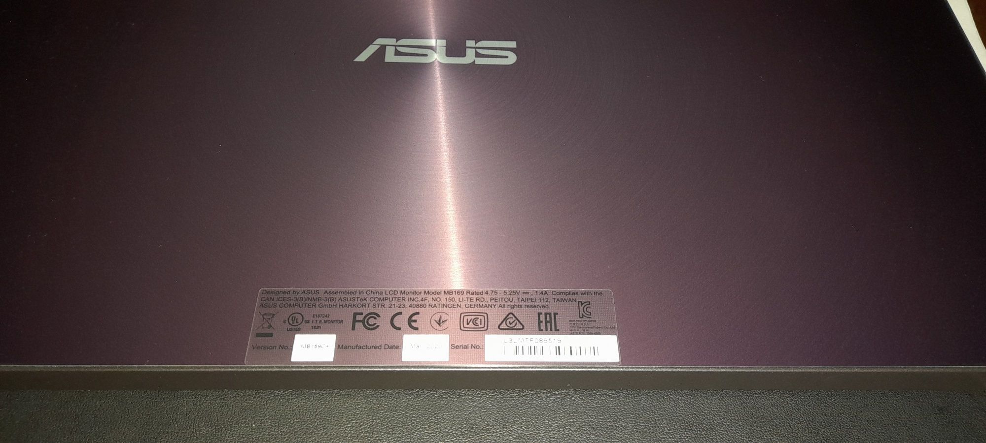 Asus LCD 15.6 монітор Model MB 169 Version No.: MB 169C+
Version No.: