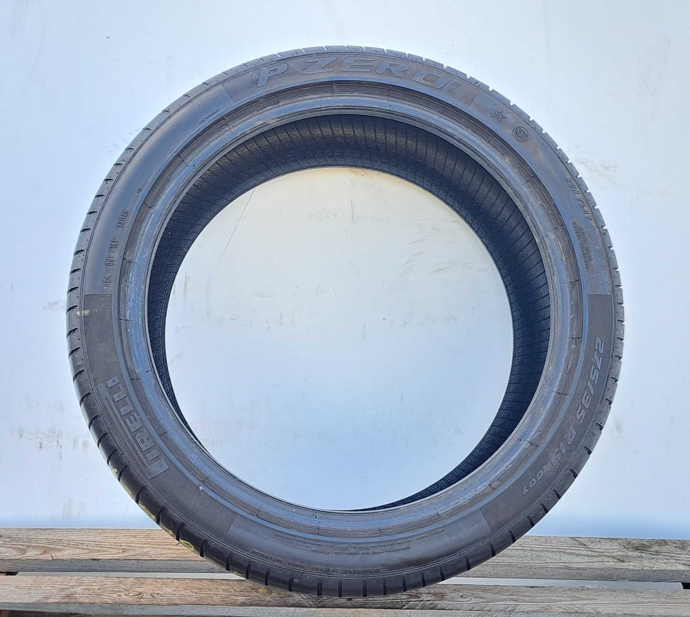 1x opona letnia 275/35/19 Pirelli PZero PZ4 100Y XL * RSC 7mm 2023!!