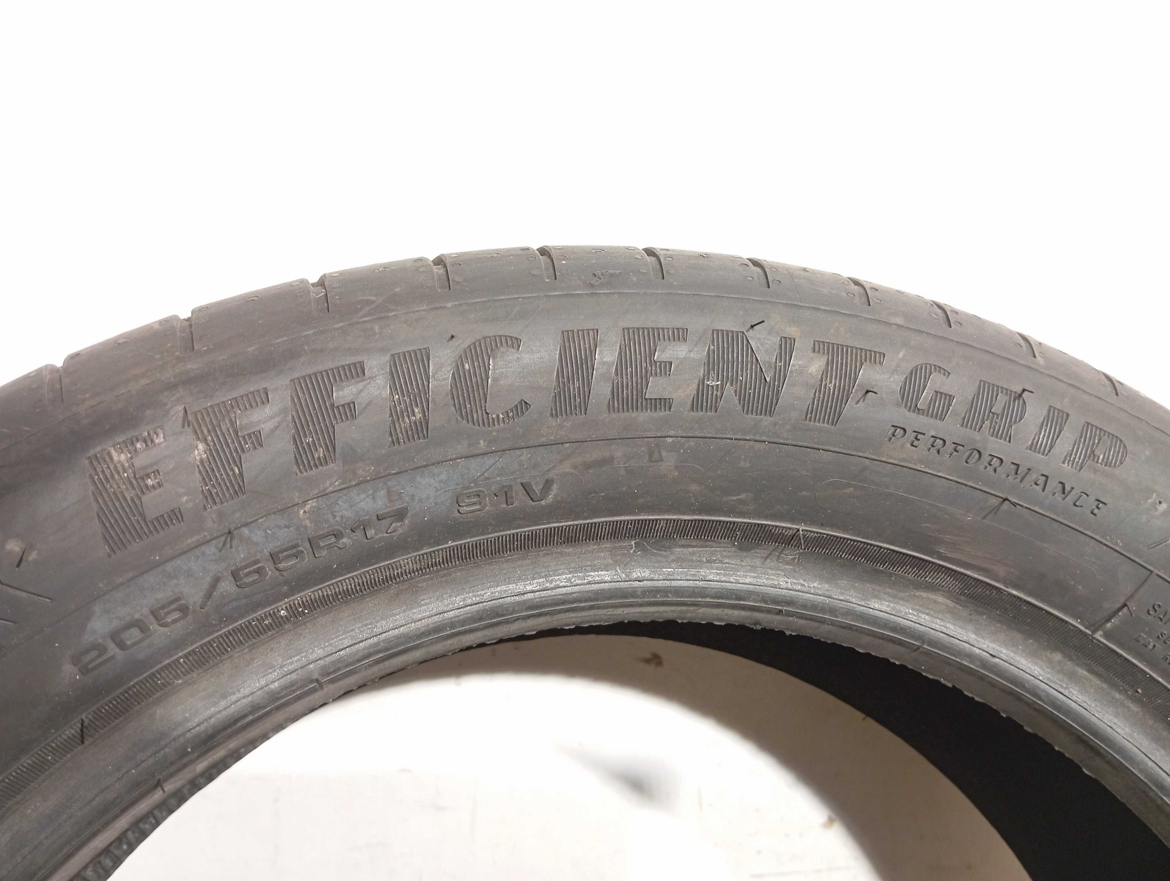 1x 205/55 R17 91V Goodyear Efficientgrip 2022r 7mm