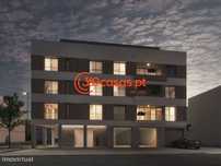 Apartamento T2 com garagem e varanda em Almancil, Algarve
