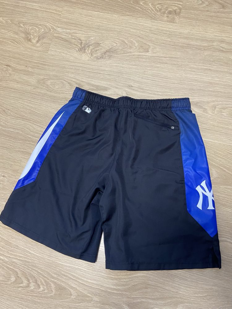 Шорти nike big swoosh x yankees