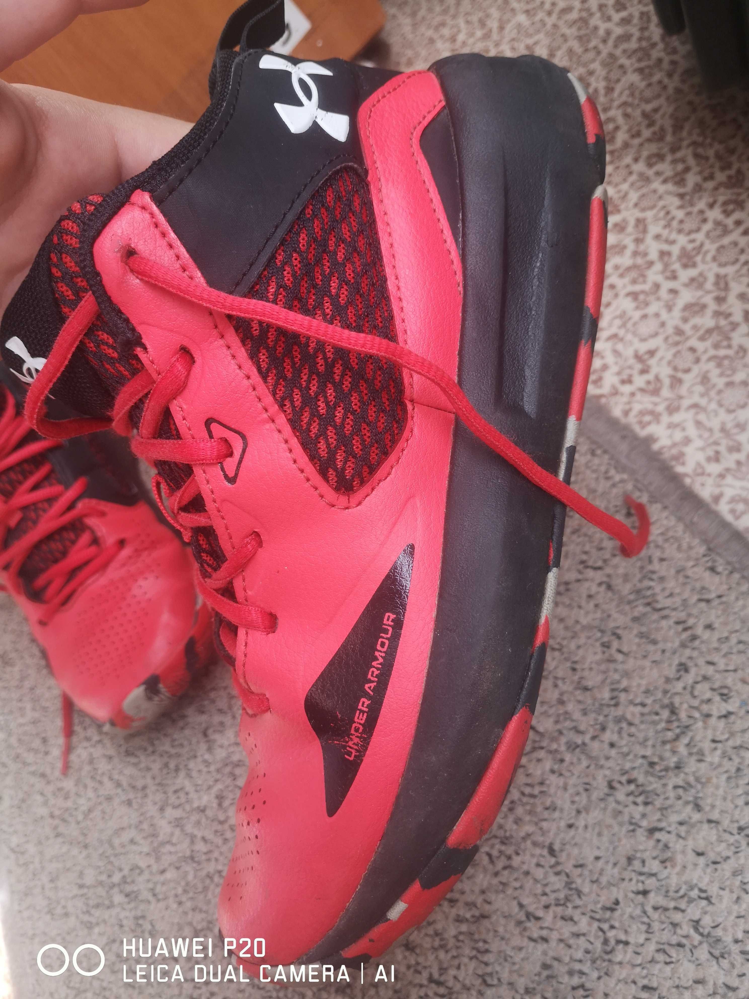 Under Armour Lockdown 5  40,5