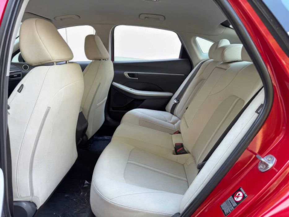 Hyundai Sonata SEL      2021