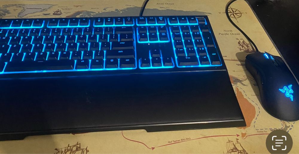Zestaw Klawiatura Razer Ornata V2 Mysz Komputerowa Razer Deathadder V2