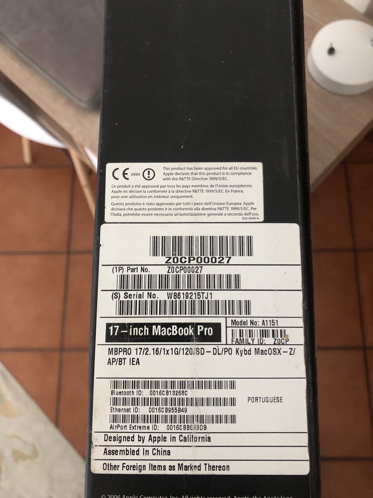 Macbook pro 17” TROCO POR IPHONE 11 PRO