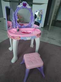Toaletka z krzesełkiem zabawka