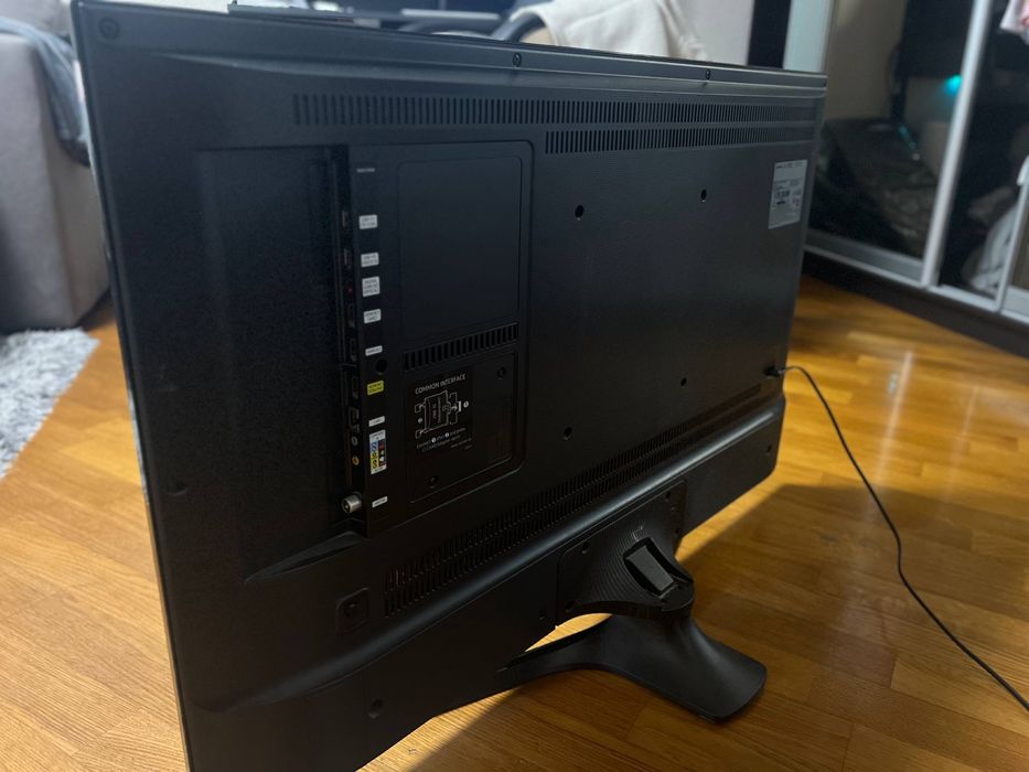 Телевізор Samsung UE40KU 6000w під ремонт