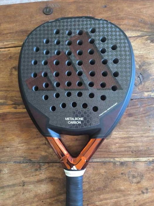 Raquete de Padel Adidas Metalbone Carbon 2024