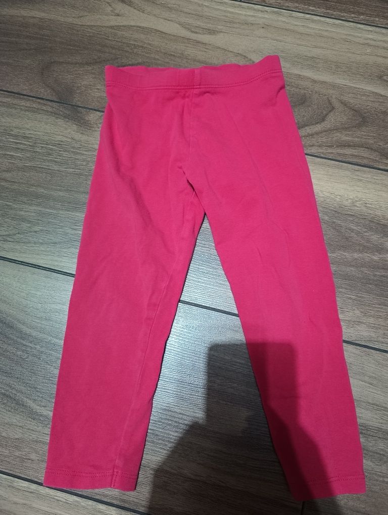 Sprzedam legginsy rozmiar 2-3Y