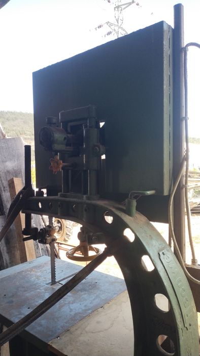 SERRA DE FITA INDUSTRIAL /ELMA GERMANY, Bolantes de 80cm 2.40MT ALTURA