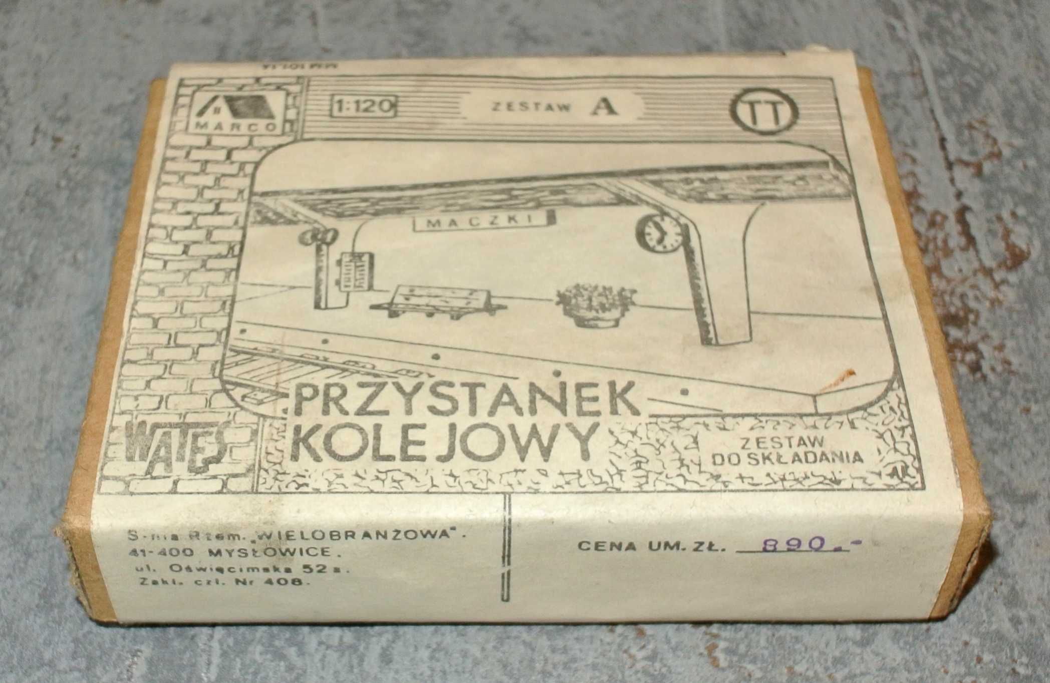 Przystanek kolejowy - model z czasów PRL - w pudełku