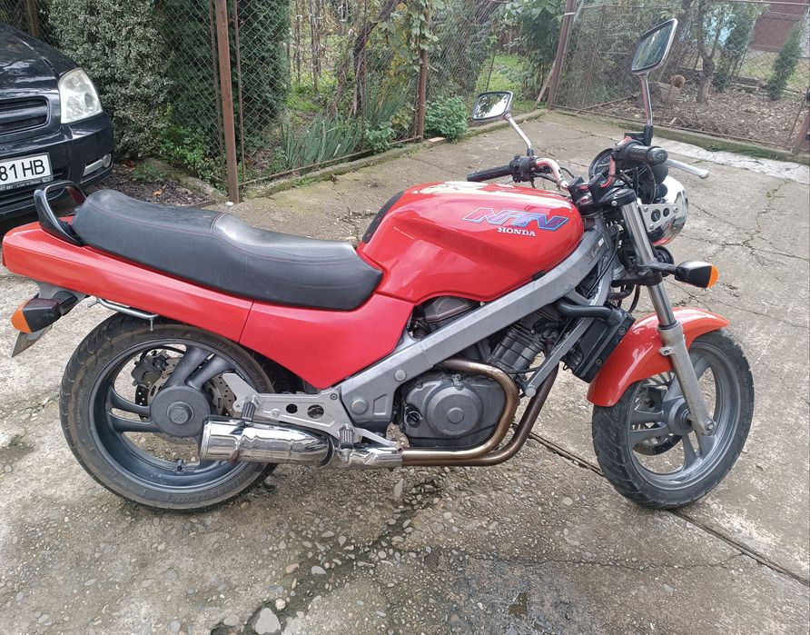 Honda NTV650 1994року