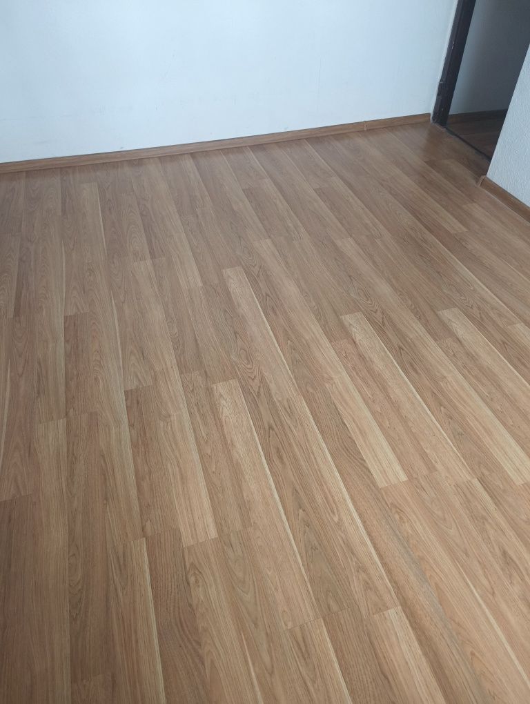 Rezerwacja do 5.08 panele w dobrym stanie samodzielne zdjęcie