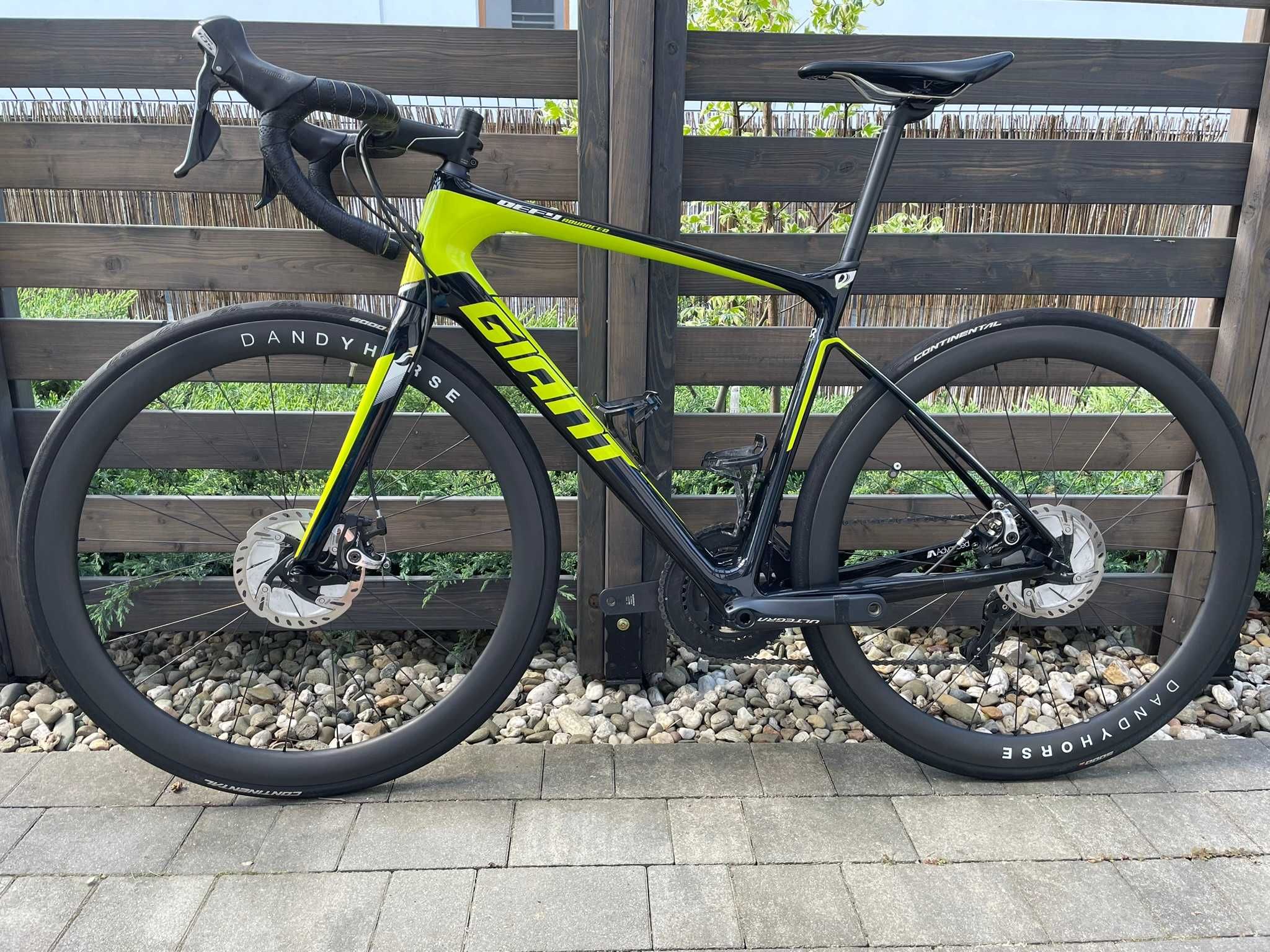 Rower szosowy Giant Defy Advanced roz. M