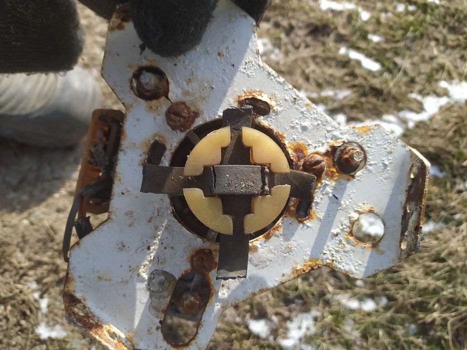 Продам электродвигатели от стиральной машины Волна