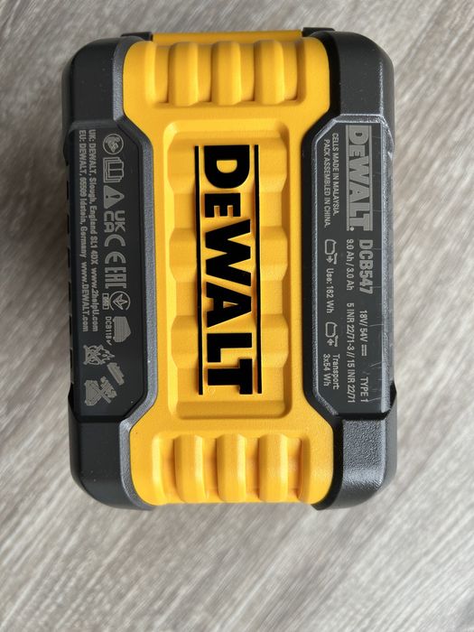 Акумулятор батарея DeWalt 18v DCBP318 3.5ah, flexvolt 12ah 9ah 2025pik