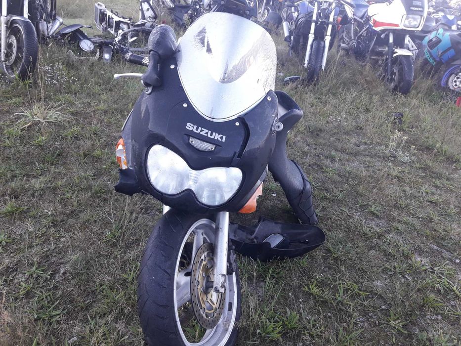 Suzuki gsxf600 gsxf 600 f silnik moduł felga gaźniki alternator części
