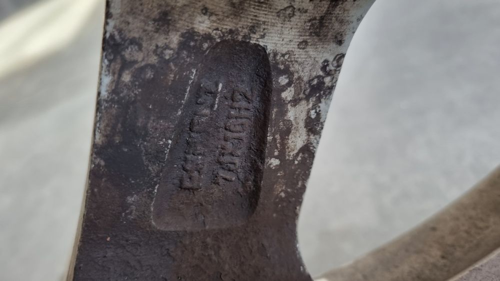 Koła (felgi aluminiowe z oponami) BMW 205/55/R16 Zimowe