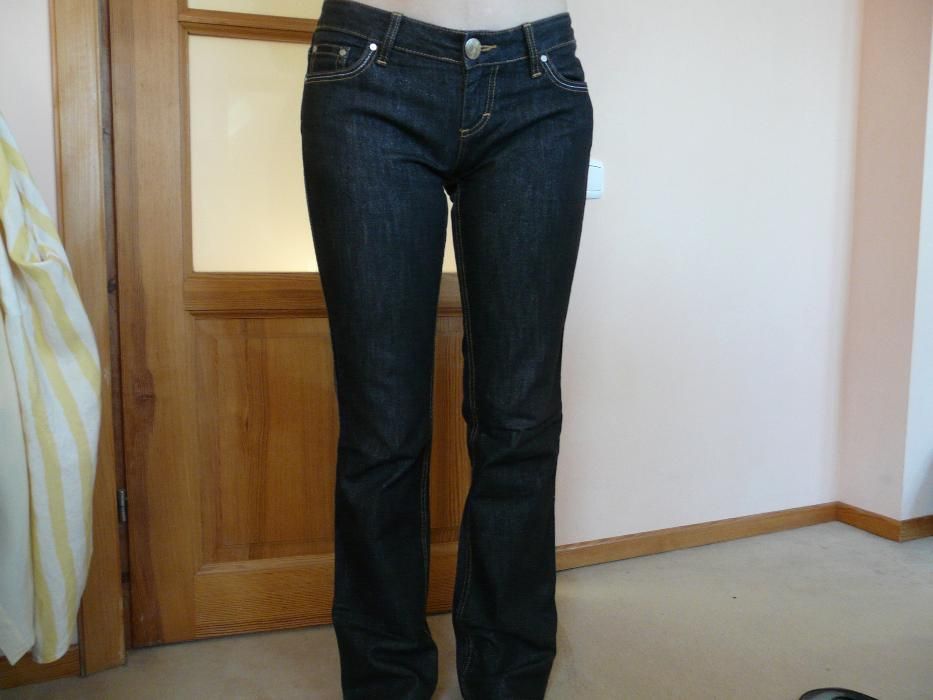 RESERVED super spodnie czarne jeansowe M