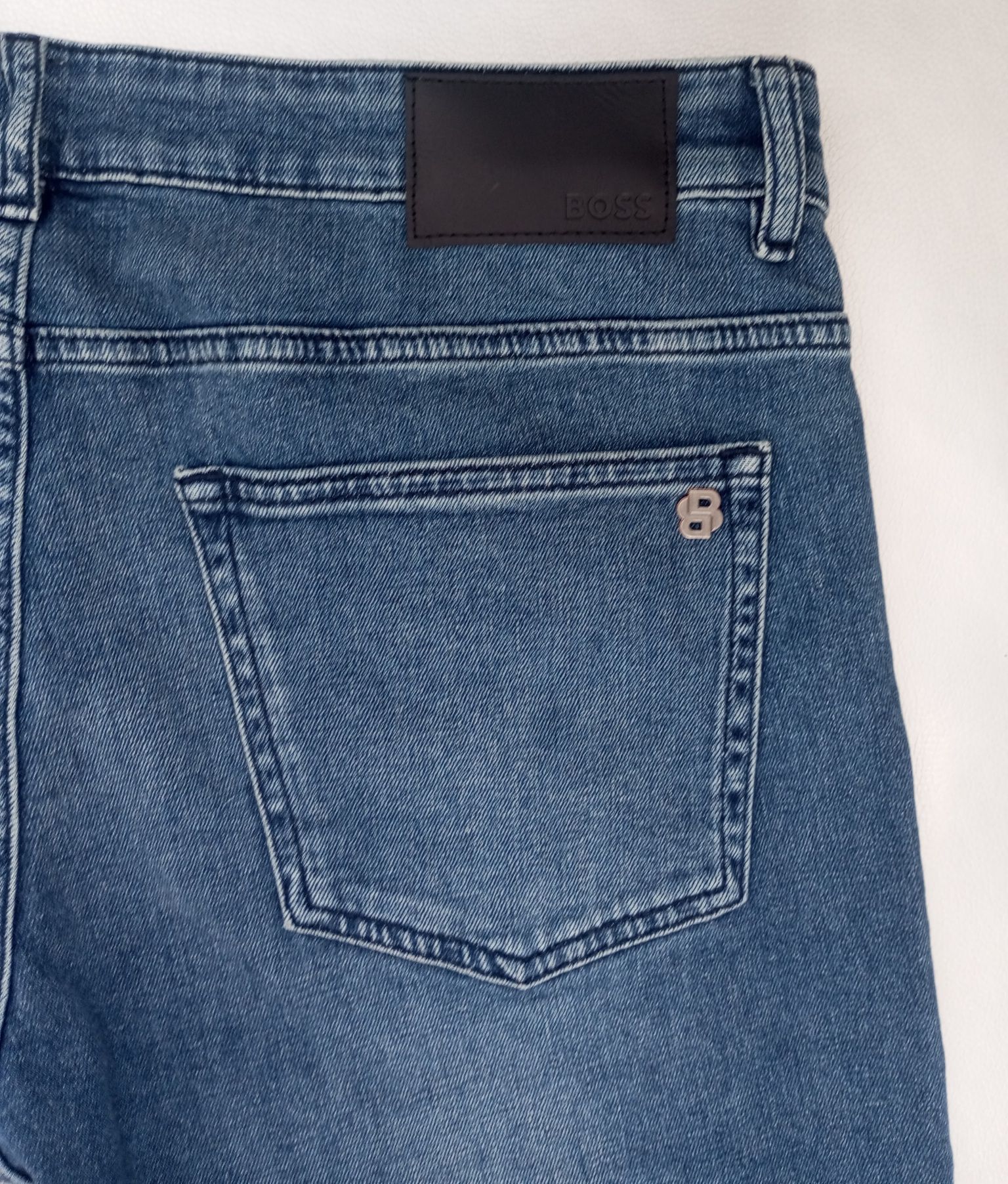 Чоловічі джинси BOSS slim fit 36/30