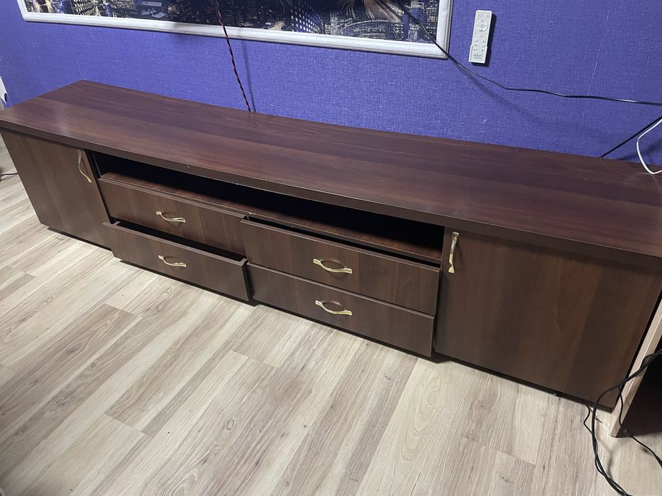 Тумба комод длинная под телевизор