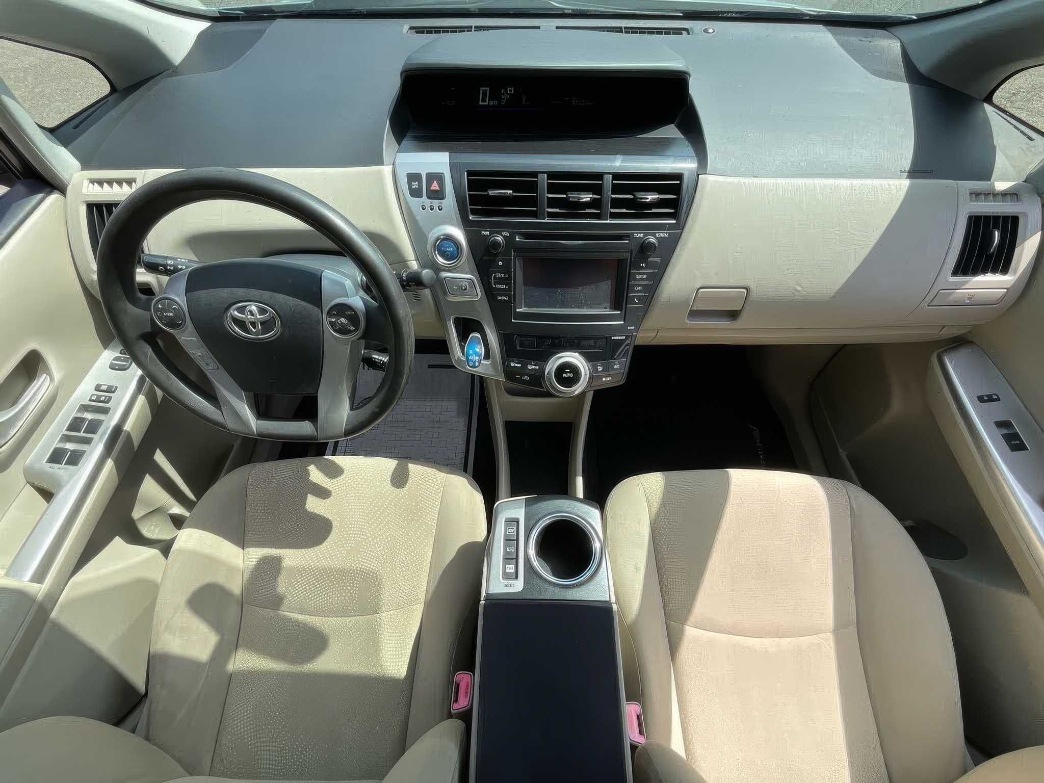 2014 Toyota Prius v Two