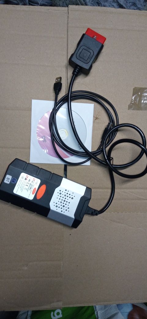 Interfejs diagnostyczny OBD2 Bluetooth DS150E
