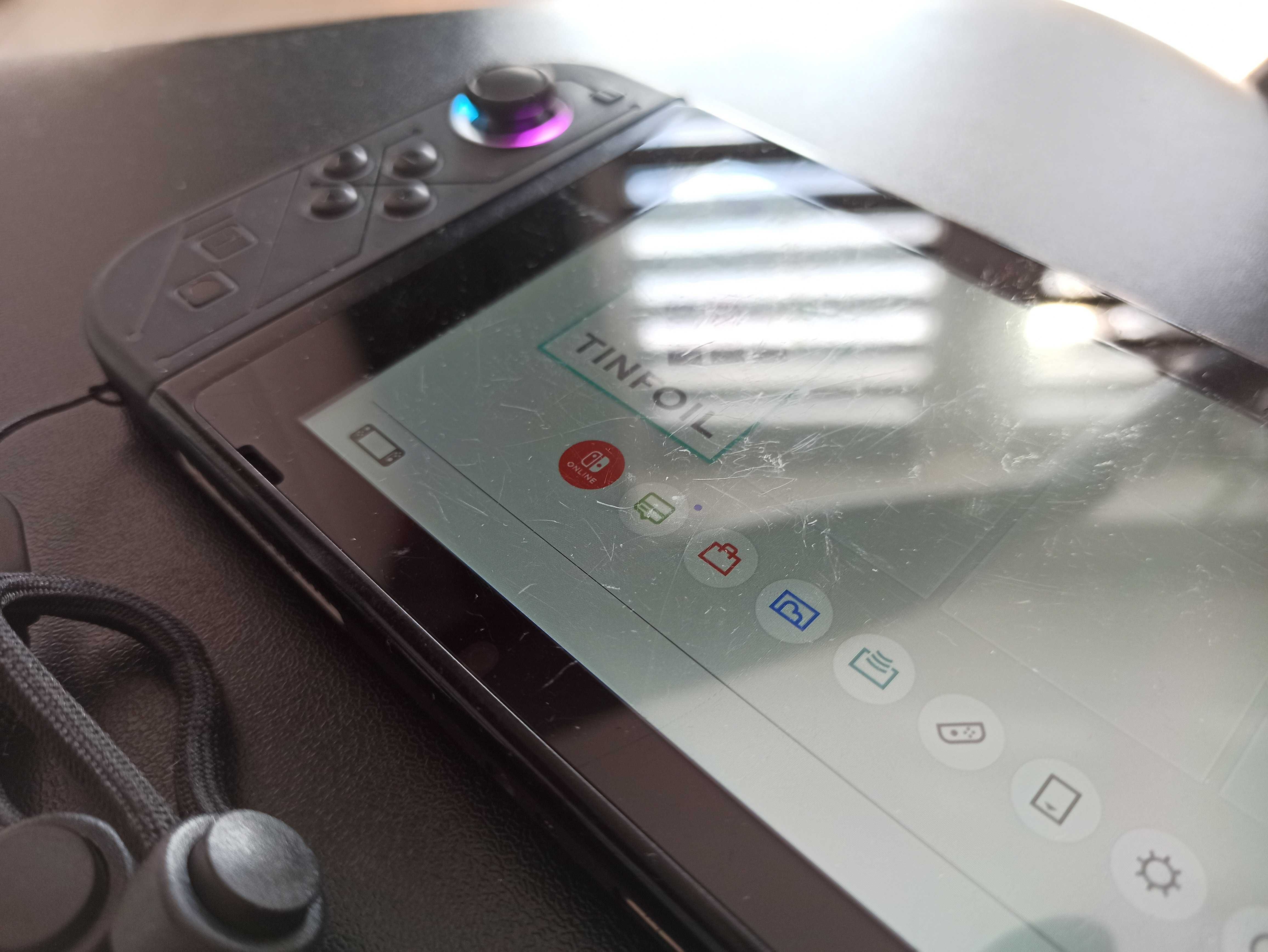 Nintendo Switch po modyfikacji - chipmod, nowe kontrolery, karta 64gb