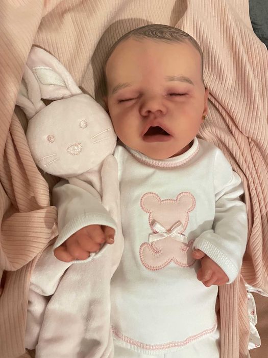 Reborn de silicone menina