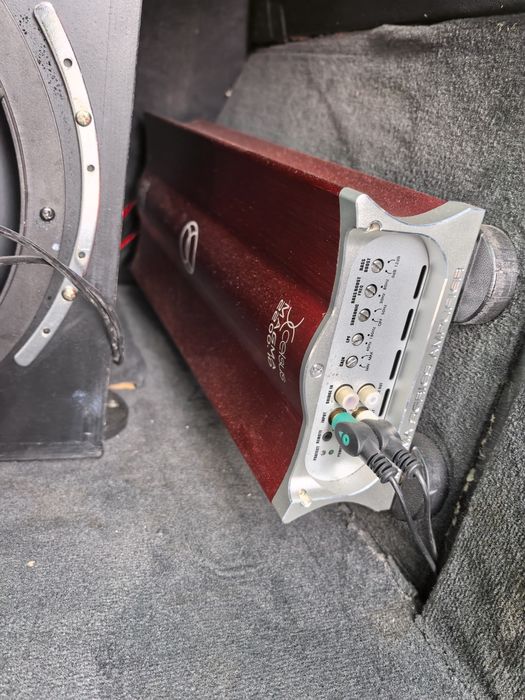 Sprzedam 2xsubwoofer xcelsus xxs12 plus xcelsus magma 2200.1d