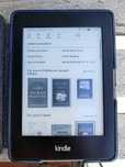 Używany Kindle Paperwhite EY21 z etui