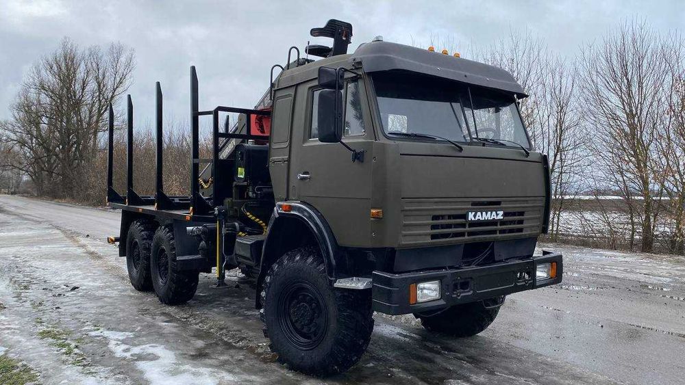 КАМАЗ 4310, лісовоз із маніпулятором