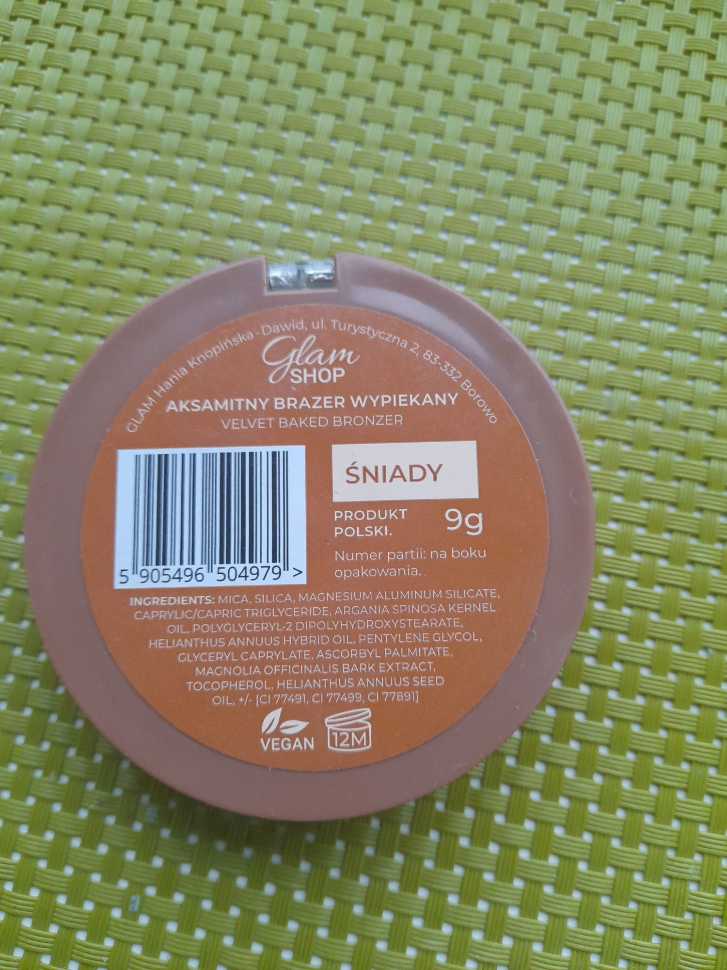 Glamshop puder brązująco-rozświetlający Śniady