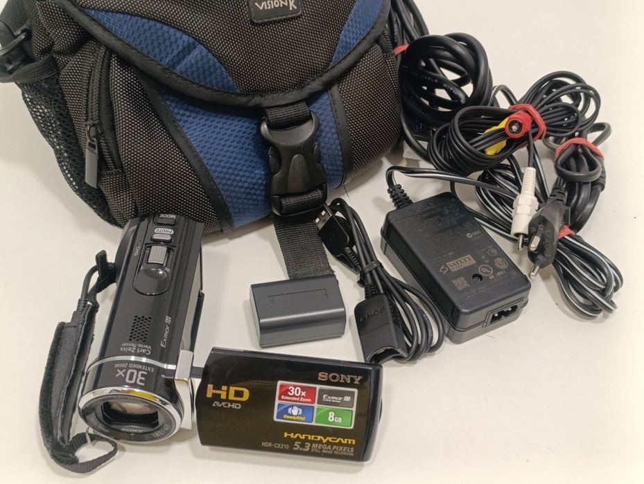 Kamera cyfrowa SONY HDR-CX210 e full HD x30 5.2 Mpx DOTYK ZEISS zestaw