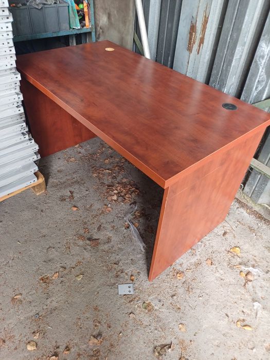 Biurko, zestaw biurowy, biurka