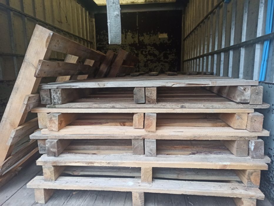 Продам піддони дерев'яні