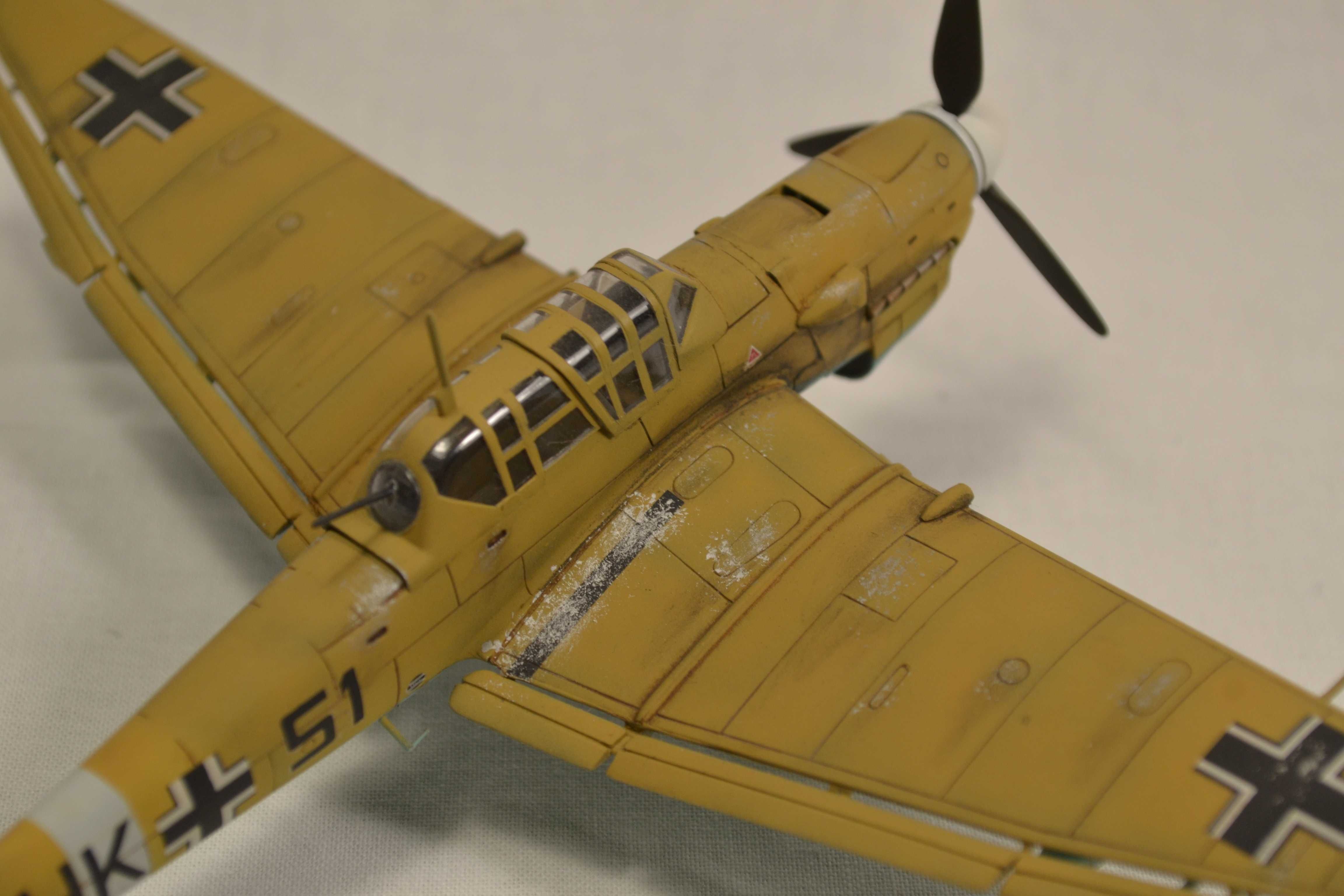 Junkers Ju-87 R2 Stuka ,,Sztukas" skala 1:72 -- GOTOWY MODEL