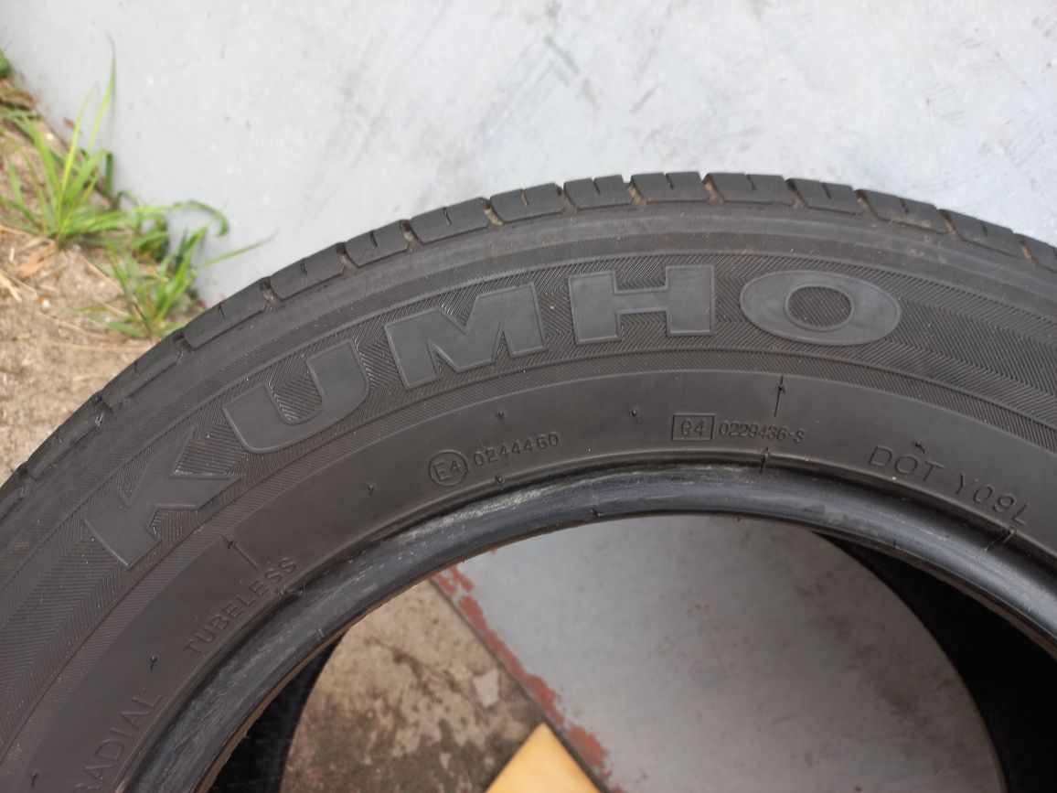 Продам резину KUMHO 185/65/14.