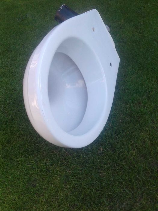 Miska sedesowa wisząca