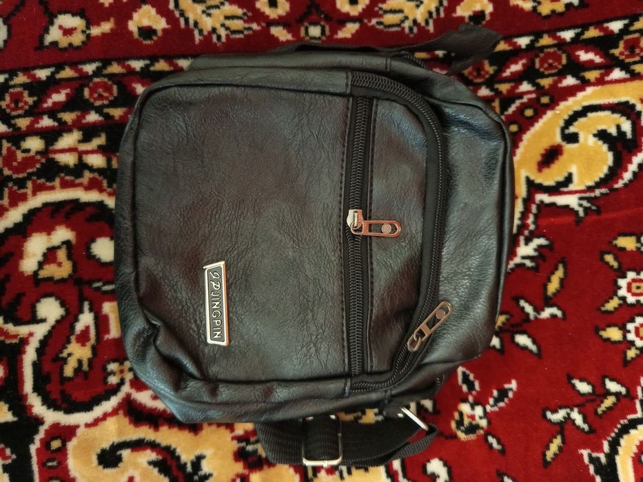 Продаю чоловічу сумку