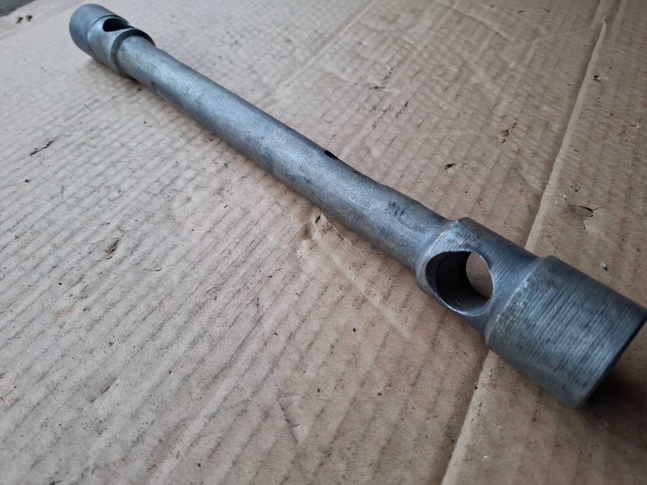 Ключ болоний 24×27