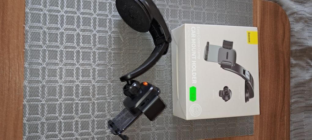 Uchwyt do telefonu do samochodu Baseus