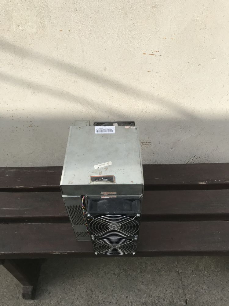 Продам Асик-Bitman-Antminer S 17 pro-53Th.