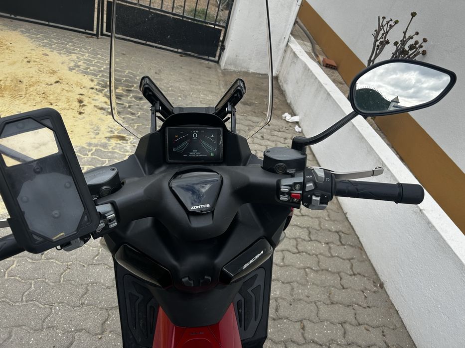 Moto Zontes 310M