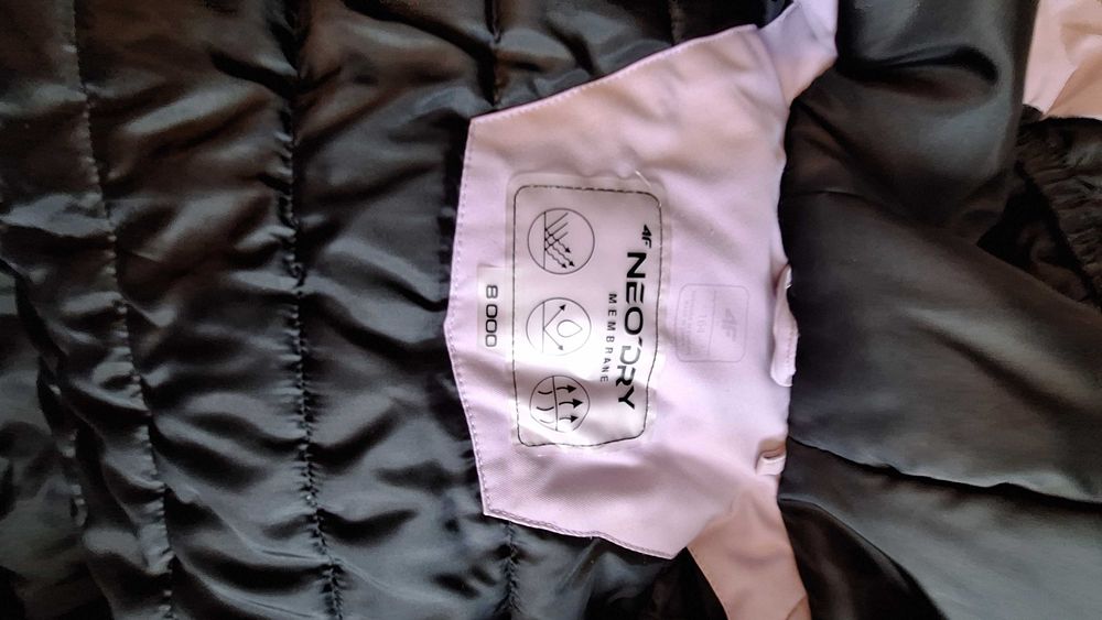 Kurtka narciarska 4f 164 neodry 8000