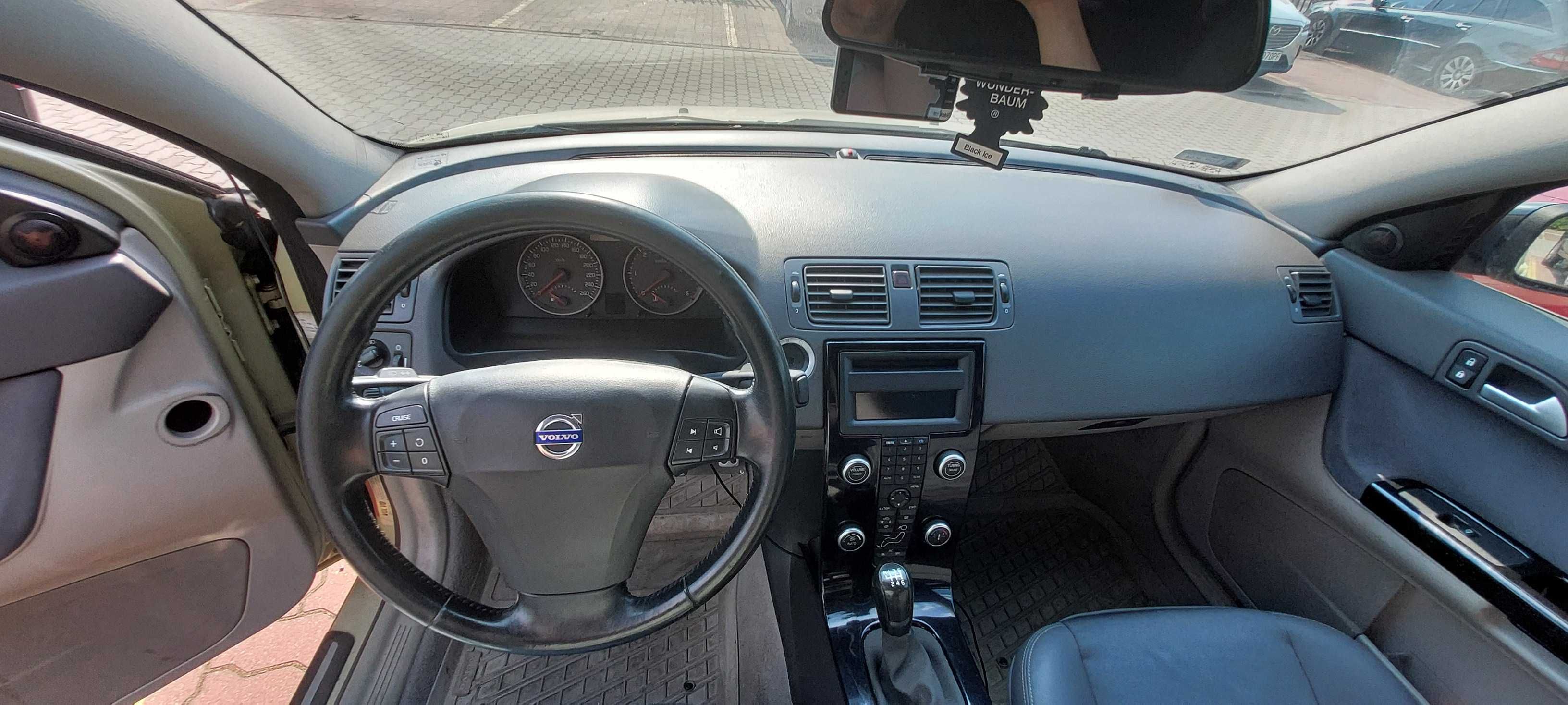 Volvo S40 II R-Design 2.0 Diesel