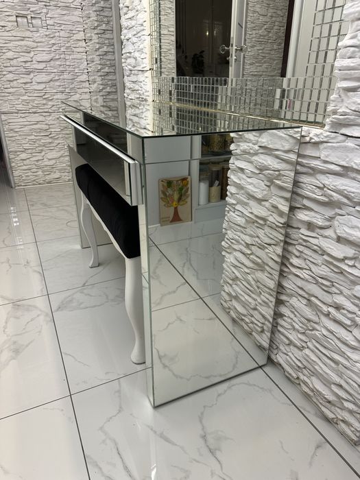 Konsola toaletka lustrzana glamour